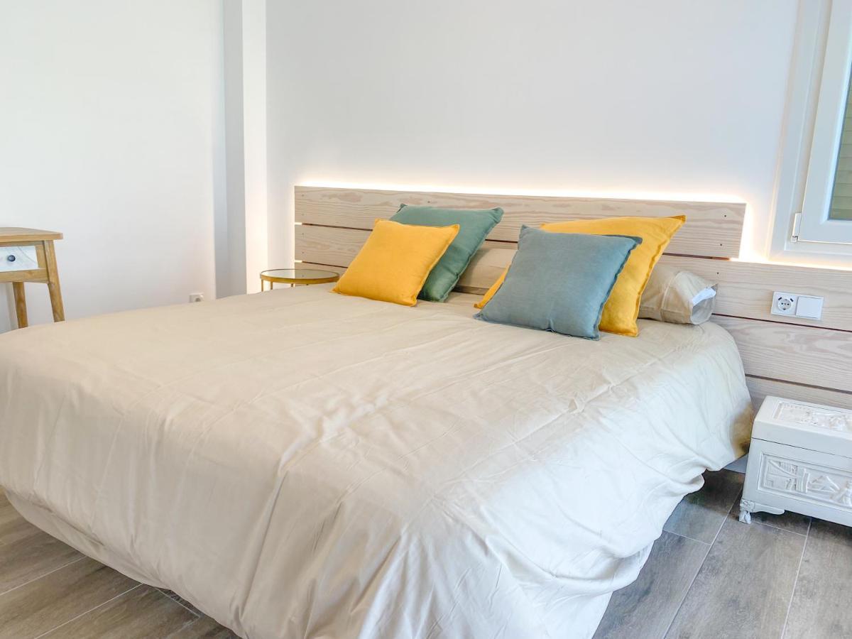 ¡A Estrenar! Piso De Diseno En Laredo Playa Apartment Exterior photo