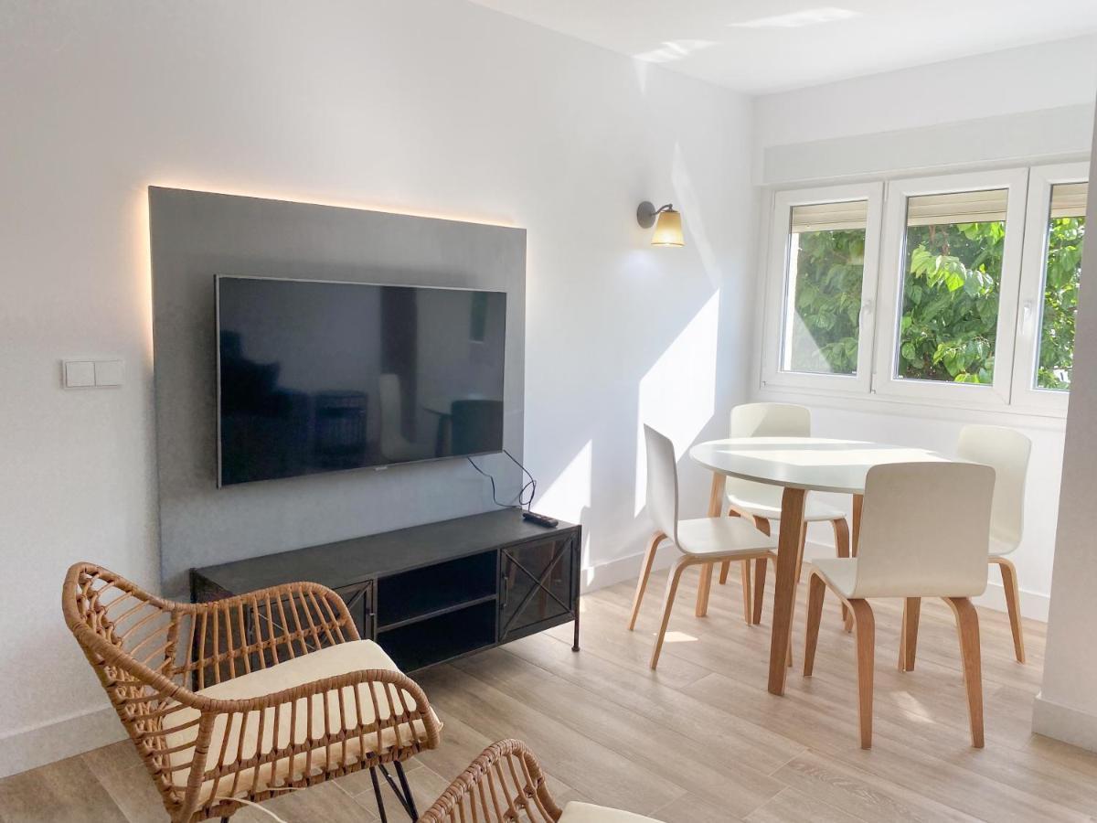 ¡A Estrenar! Piso De Diseno En Laredo Playa Apartment Exterior photo